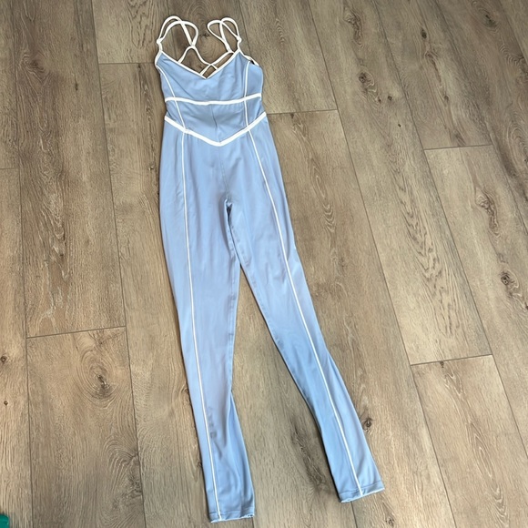 yllw the label - breathe long bodysuit - soul blue - Picture 4 of 7